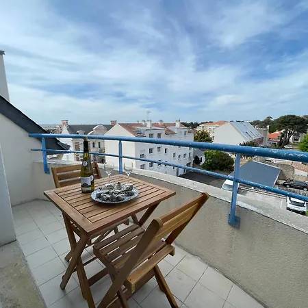 Duplex Lumineux à St-brevin, Proche Et Commerces, Parking Fermé, 2/3 Pers - Fr-1-364-151 Apartamento *